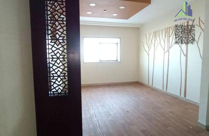 Apartment - 1 - 1 for rent in Al Nahda Residential Complex - Al Nahda - Sharjah