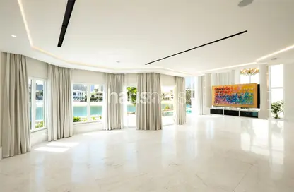 Villa - 4 Bedrooms - 4 Bathrooms for rent in Garden Homes Frond C - Garden Homes - Palm Jumeirah - Dubai