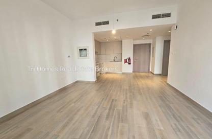 Apartment - 2 Bedrooms - 2 Bathrooms for rent in Waters Edge - Yas Island - Abu Dhabi Apartment - 2 Bedrooms - 2 Bathrooms for rent in Waters Edge - Yas Island - Abu Dhabi