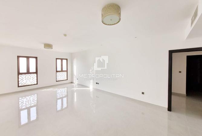 92693534 - الصورة الرئيسية للعقار