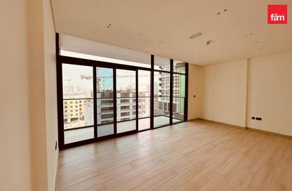 Office Space - Studio - 2 for rent in Binghatti Emerald - District 15 - Jumeirah Village Circle - Dubai