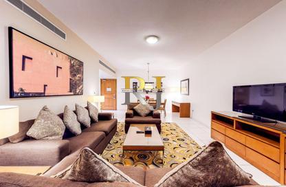 Apartment - 2 Bedrooms - 2 Bathrooms for rent in Golden Sands 10 Hotel Apartments - Mankhool - Bur Dubai - Dubai