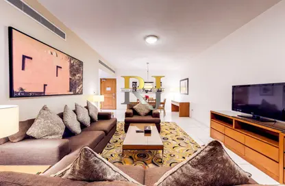 Apartment - 2 Bedrooms - 2 Bathrooms for rent in Golden Sands 10 Hotel Apartments - Mankhool - Bur Dubai - Dubai