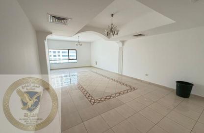 Apartment - 3 Bedrooms - 3 Bathrooms for rent in Al Mamzar - Al Mamzar - Sharjah - Sharjah