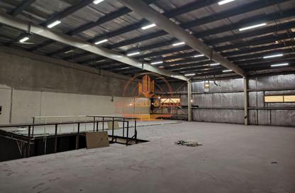 Warehouse - Studio - 3 for rent in Industrial Area 17 - Sharjah Industrial Area - Sharjah