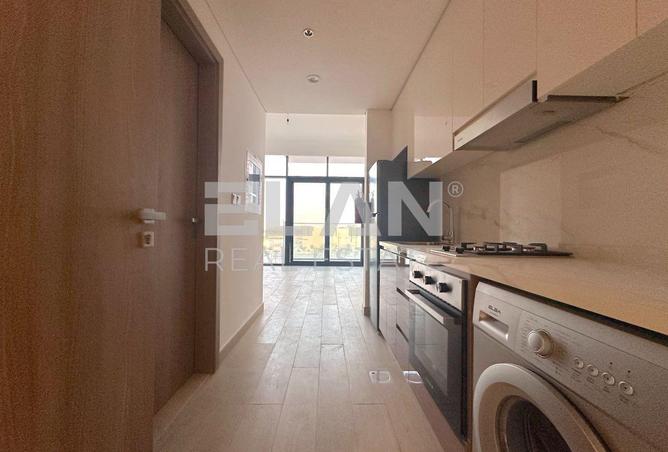 82806243 - Property Main Image