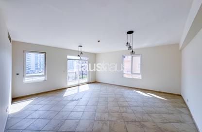 Apartment - 3 - 4 for sale in Abbey Crescent 2 - Abbey Crescent - Motor City - Dubai