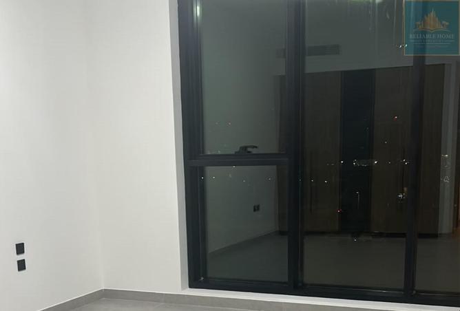 Unfurnished | Spacious | 2BR +Store photo 2