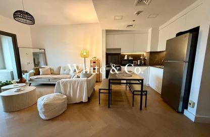 Apartment - 1 Bedroom - 1 Bathroom for rent in Hayat Boulevard 1B - Hayat Boulevard 1 - Hayat Boulevard - Town Square - Dubai