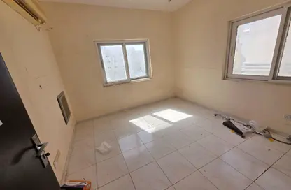 Apartment - Studio - 1 Bathroom for rent in Fire Station Road - Muwaileh - Sharjah