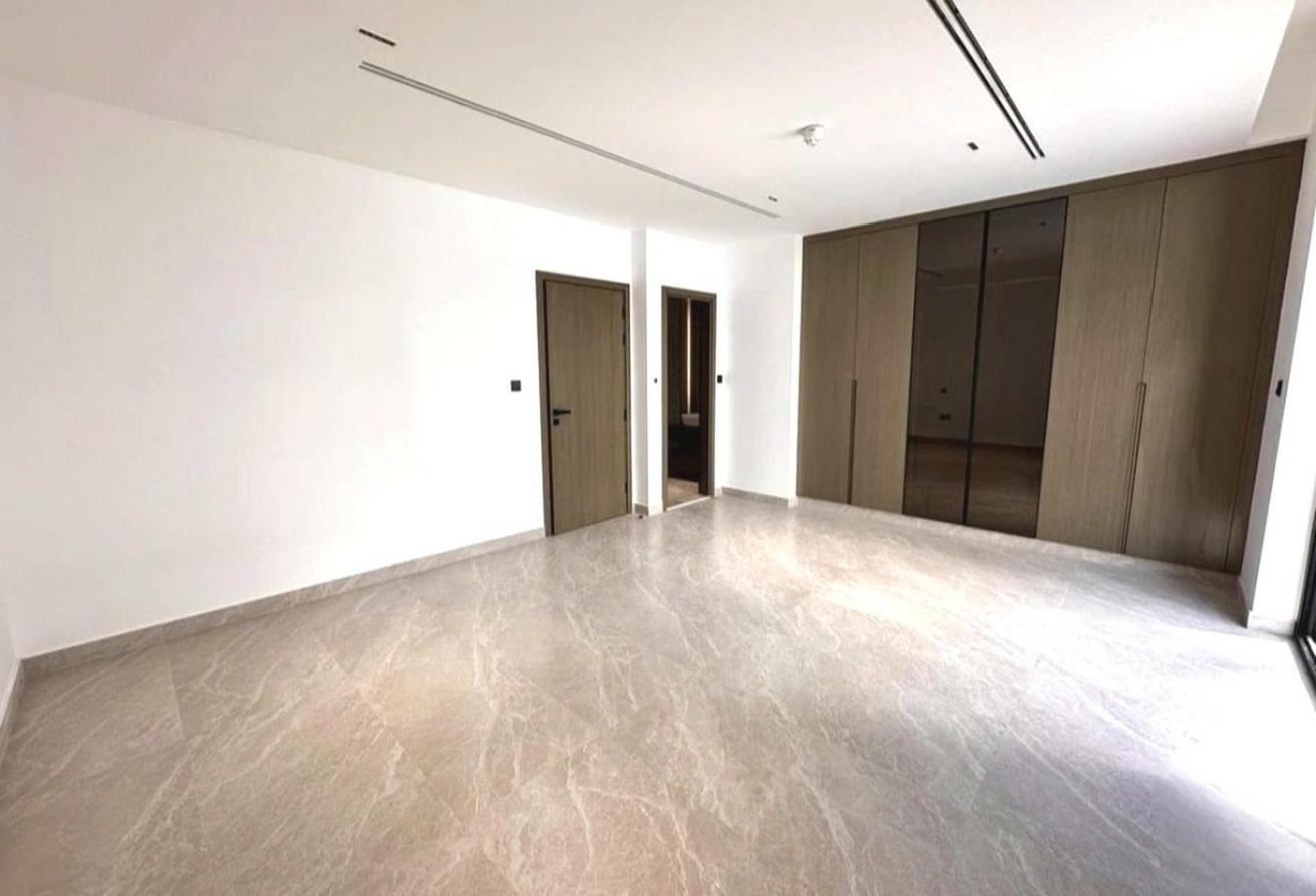 Elegant 4 Beds | Modern Finishing | Vacant photo 11