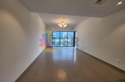 Apartment - 1 Bedroom - 2 Bathrooms for rent in Riggat Al Buteen - Deira - Dubai