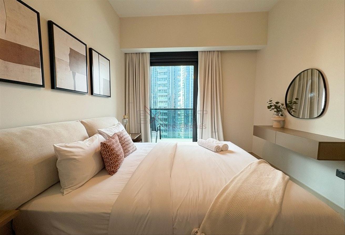 Fully Furnished | Burj Views | High Floor Unit photo 8