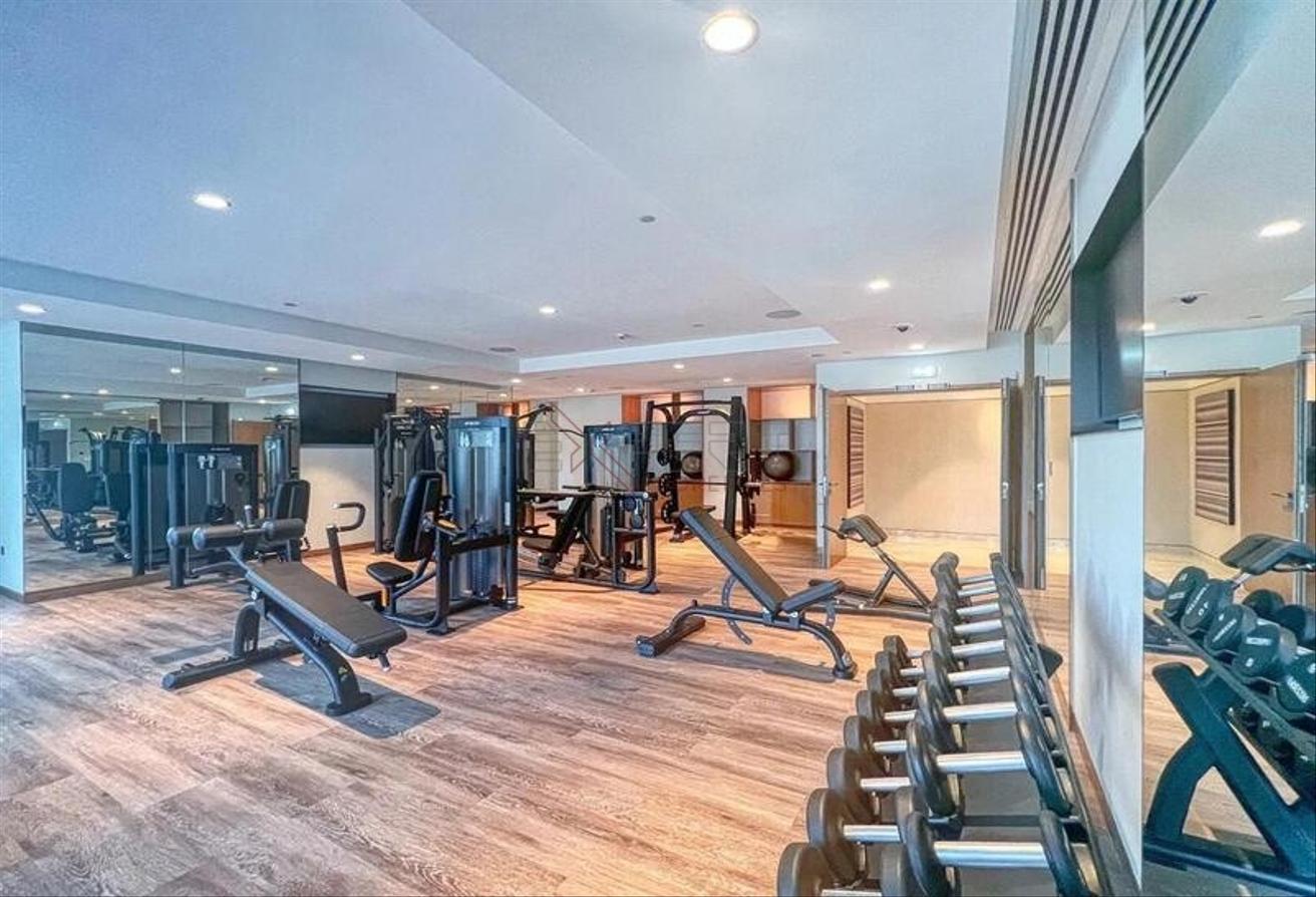 Fully Furnished | Burj Views | High Floor Unit photo 17