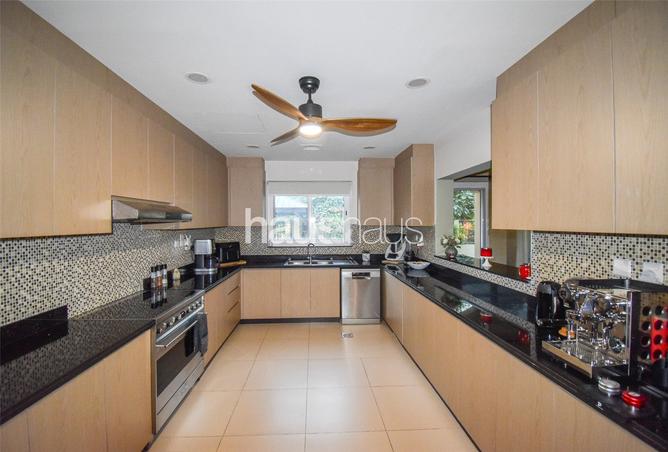 15813517 - صورة العقار 2