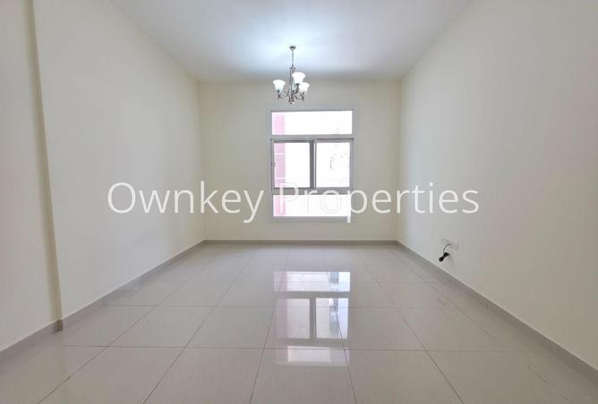 74231632 - Property Image 2