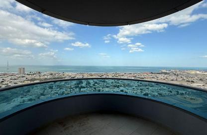 Apartment - 3 Bedrooms - 4 Bathrooms for sale in Blue Tower - Al Majaz 3 - Al Majaz - Sharjah