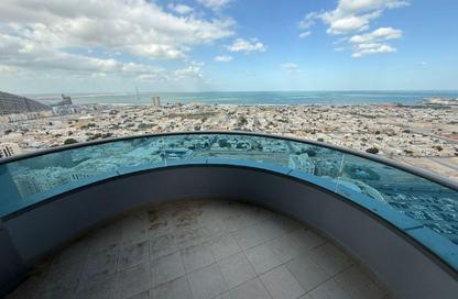 Apartment - 3 Bedrooms - 4 Bathrooms for sale in Blue Tower - Al Majaz 3 - Al Majaz - Sharjah