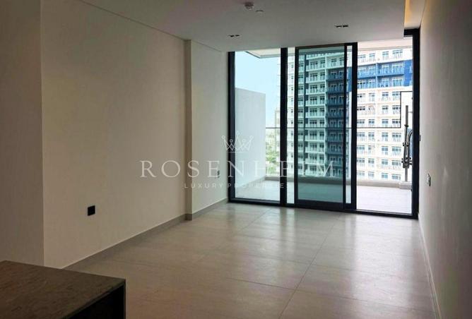 98707053 - Property Image 3