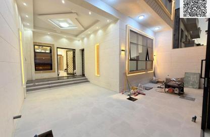 Villa - 5 Bedrooms - 7 Bathrooms for sale in Al Yasmeen 1 - Al Yasmeen - Ajman
