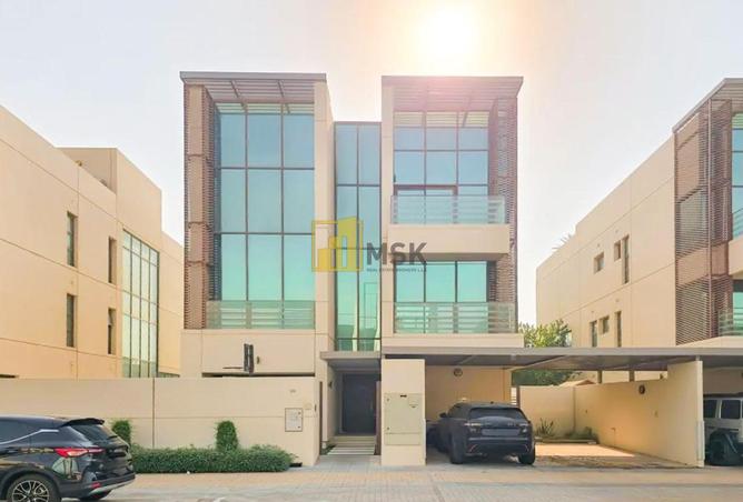 120667125 - Property Main Image