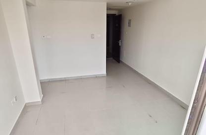 Apartment - 1 Bedroom - 1 Bathroom for rent in Al Nahda Residential Complex - Al Nahda - Sharjah