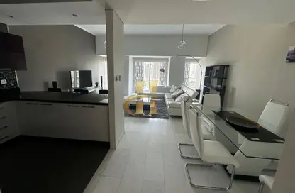 شقة - 2 غرف نوم - 3 حمامات للايجار في (برج كيان (إنفينيتي - دبي مارينا - دبي