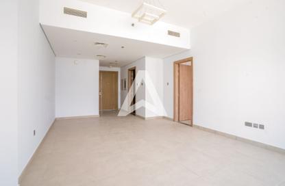 Apartment - 1 Bedroom - 2 Bathrooms for sale in Paradise View 1 - Majan - Dubai