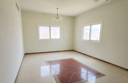 Apartment - 1 - 1 for rent in Bu Tina - Al Sharq - Sharjah