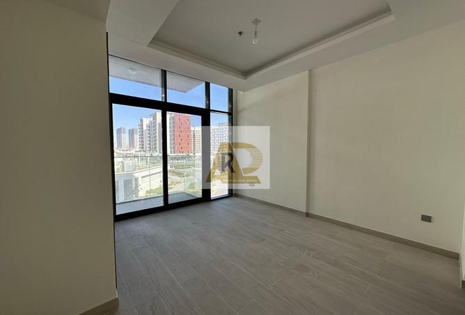 70279505 - صورة العقار 3