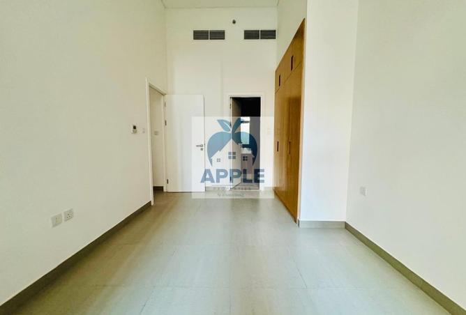 129751837 - Property Image 3