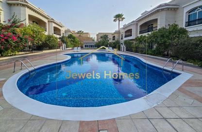 Villa - 5 Bedrooms - 4 Bathrooms for rent in Umm Suqeim 2 - Umm Suqeim - Dubai Villa - 5 Bedrooms - 4 Bathrooms for rent in Umm Suqeim 2 - Umm Suqeim - Dubai