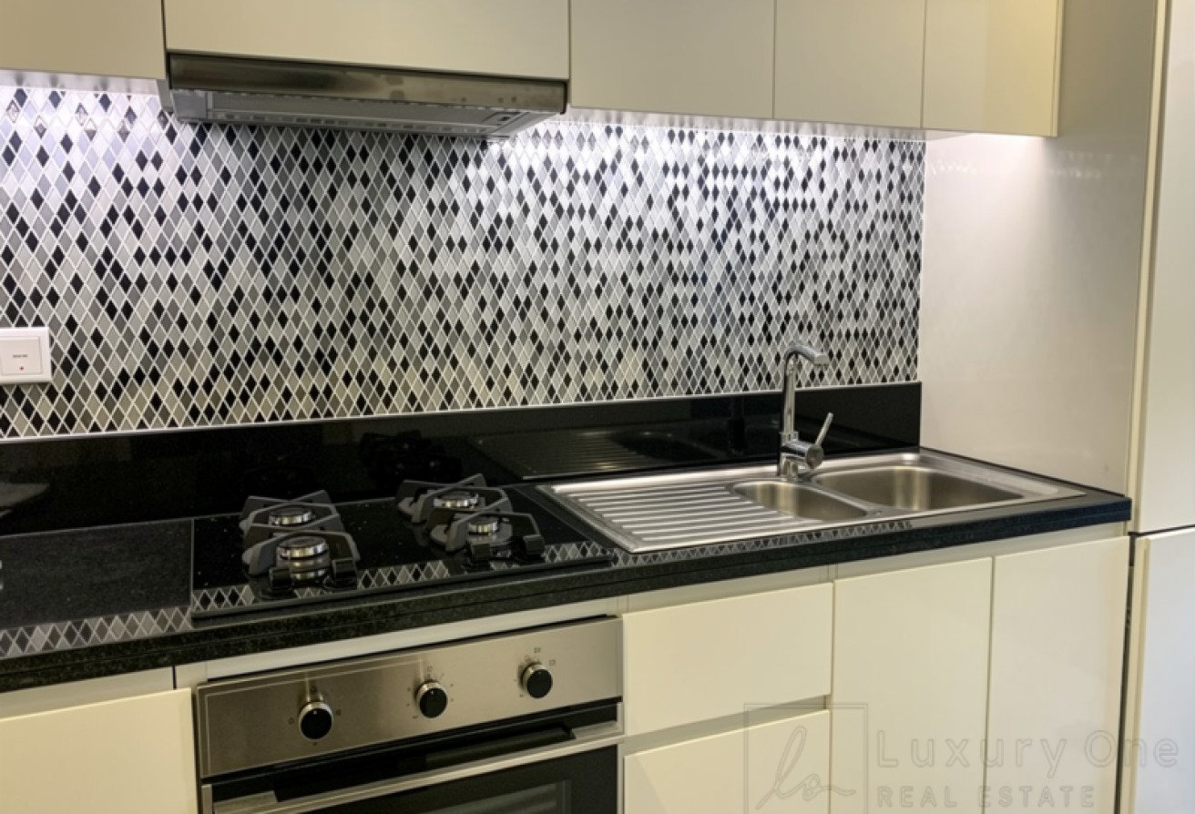 LUXURY STUDIO | HIGH FLOOR | PRIME INVESTMENT gallery image