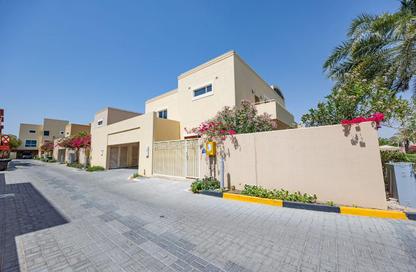 Apartment - 4 Bedrooms - 6 Bathrooms for rent in Al Mariah Community - Al Raha Gardens - Abu Dhabi