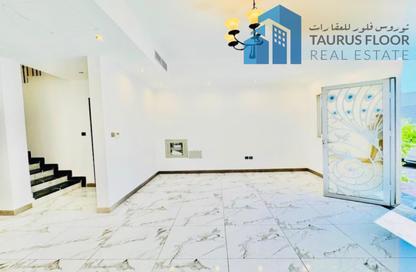 Villa - 3 Bedrooms - 5 Bathrooms for rent in Al Badaa Street - Al Badaa - Dubai