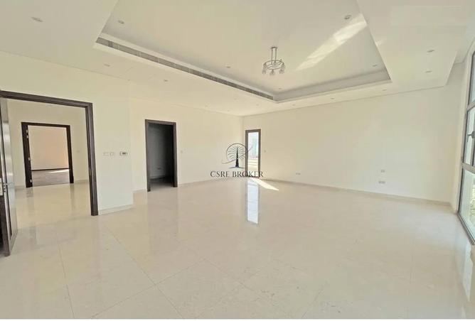 56546119 - Property Image 2