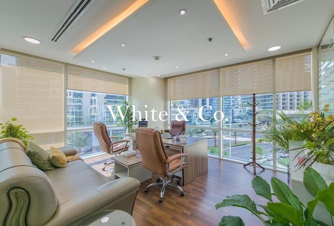 82801986 - Property Image 2