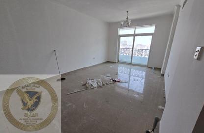 Apartment - 2 Bedrooms - 3 Bathrooms for rent in Al Mujarrah - Al Sharq - Sharjah Apartment - 2 Bedrooms - 3 Bathrooms for rent in Al Mujarrah - Al Sharq - Sharjah