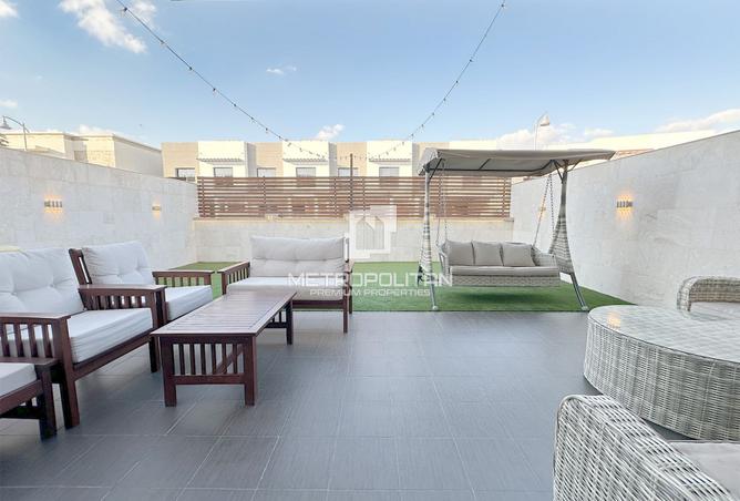 16026008 - Property Image 2