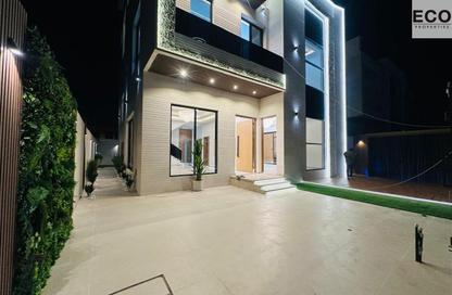 Villa - 5 - 7 for sale in Al Zaheya Gardens - Al Zahya - Ajman