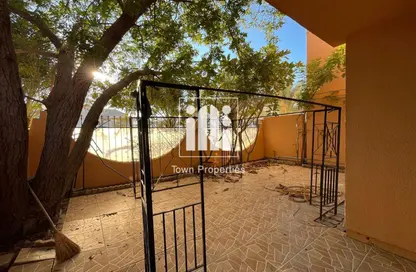 Villa - 5 Bedrooms - 6 Bathrooms for rent in Al Karamah - Abu Dhabi