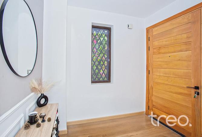 73114489 - Property Image 2