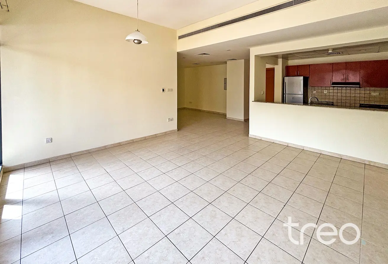 156014585 - Property Main Image