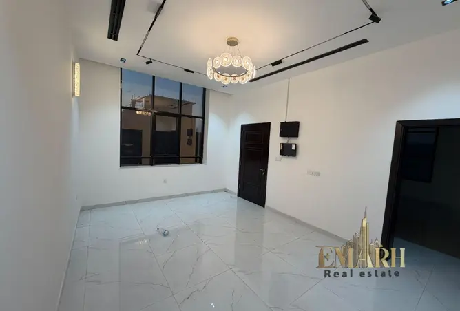 162358444 - Property Image 3