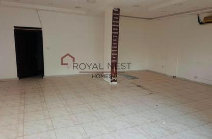 Shop - Studio - 1 for rent in Building Y15 - England Cluster - International City - Dubai