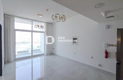 شقة - غرفة نوم - 2 حمامات للايجار في سكايز من دانوب - ارجان - دبي