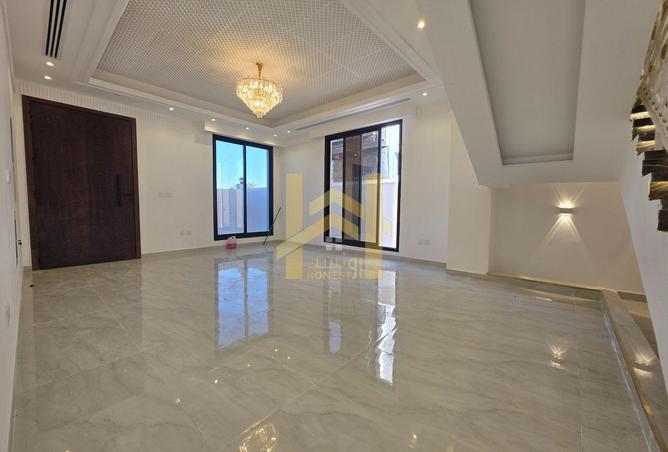 102824663 - الصورة الرئيسية للعقار