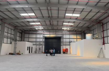Warehouse - Studio - 3 for rent in Umm Al Thuoob - Umm Al Quwain