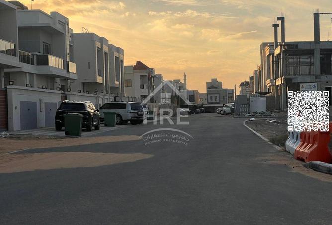 65152312 - Property Image 3