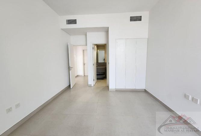 120179360 - Property Image 3
